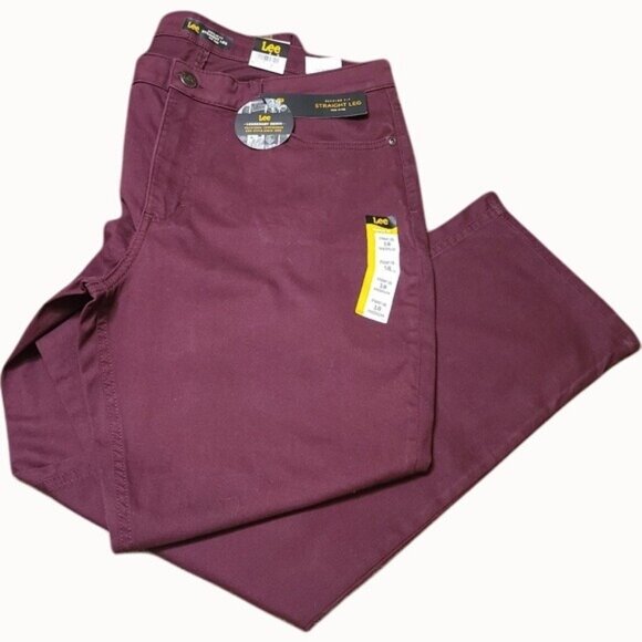 Lee Women's Straight Leg Regular Fit Pants Size 18 Medium Wine Color Mid Rise - Picture 6 of 7